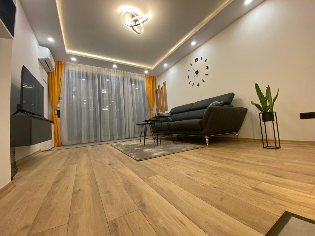 Dv13 Luxury Suite Sofia Center Exteriör bild